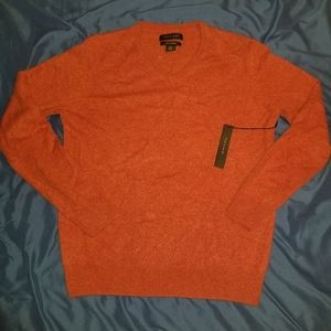 🆕️ Orange Cashmere Tahari V Neck Sweater